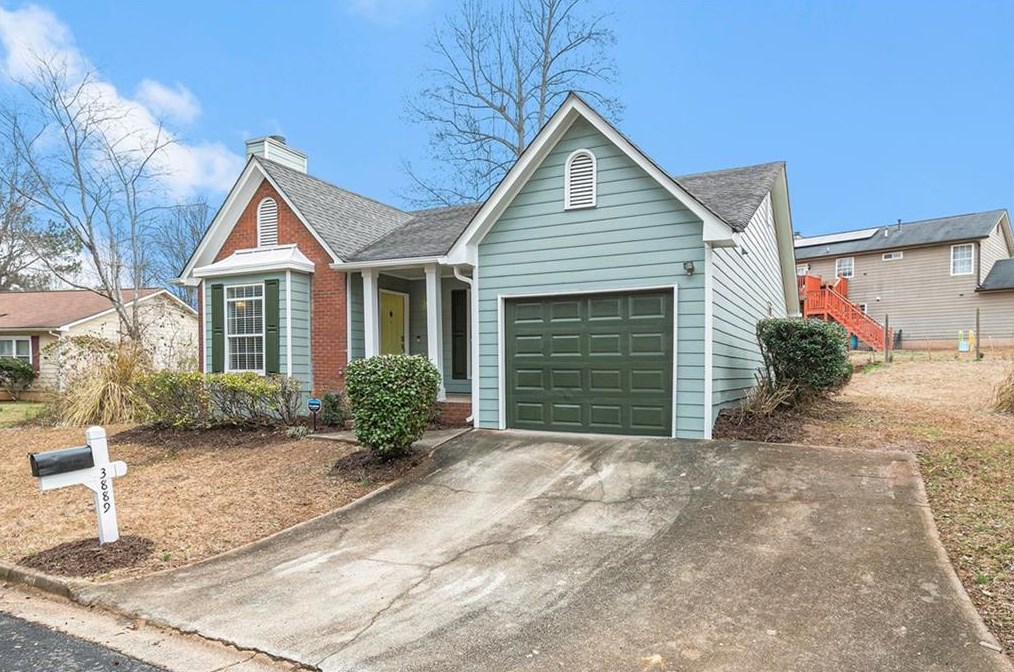 3889 Landgraf Cv, Decatur GA  30034-4738 exterior