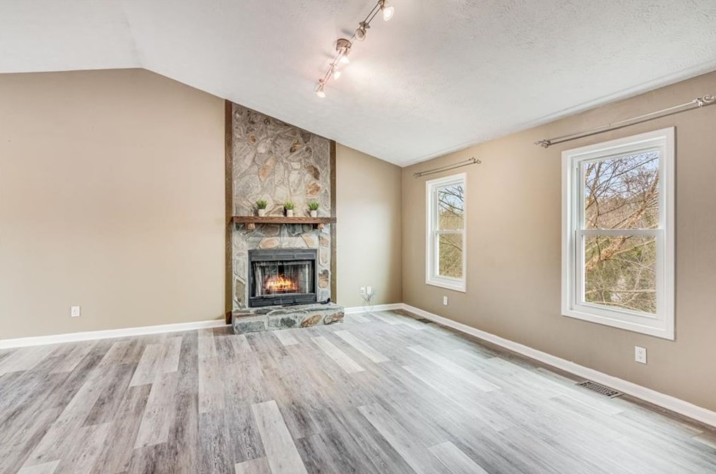 10620 Colony Glen Dr, Alpharetta GA  30022-4914 exterior