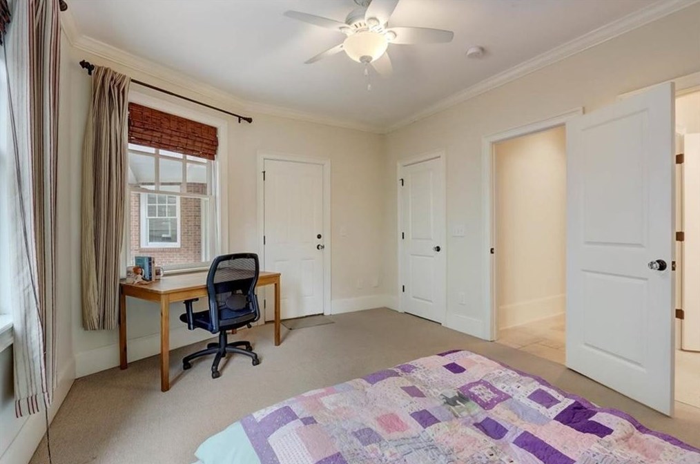 1421 Wessyngton Rd, Atlanta GA  30306-3245 exterior