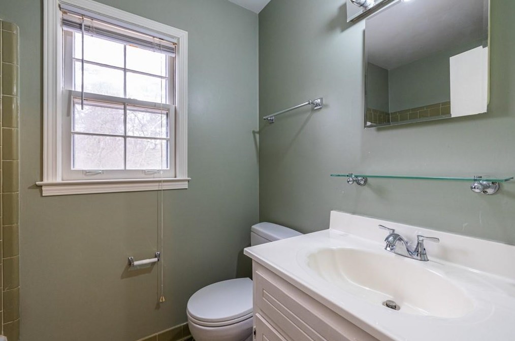 2739 Millwood Ct, Decatur GA  30033-2434 exterior