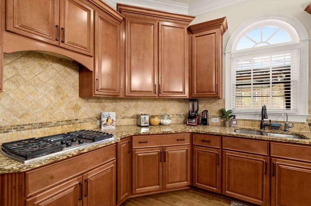 1525 Glenhaven Way, Lawrenceville GA  30043-4938 exterior