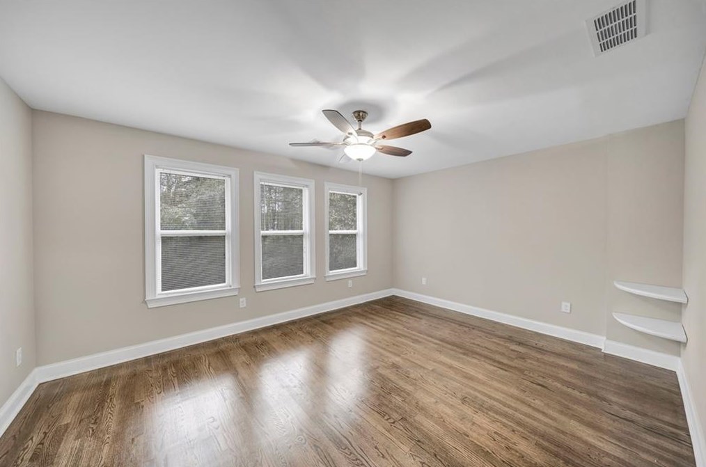 3165 Leeland Rd, Decatur GA  30032-2838 exterior