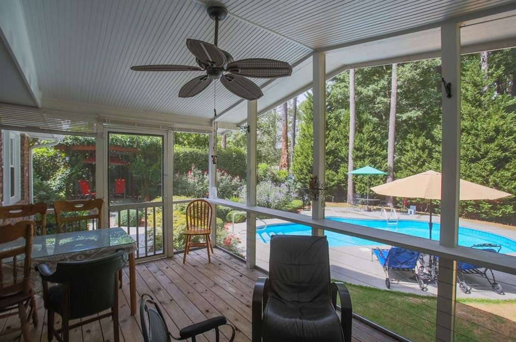 2484 Lavista Rd, Decatur GA  30033-1921 exterior