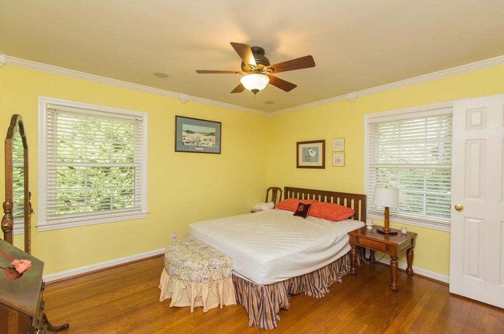 2484 Lavista Rd, Decatur GA  30033-1921 exterior