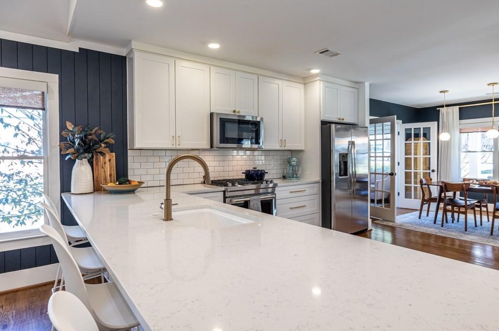 1375 Fenway Cir, Decatur GA  30030-4521 exterior