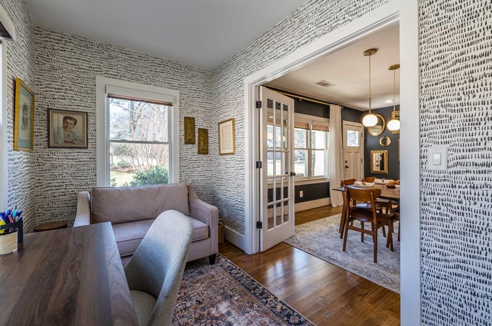 1375 Fenway Cir, Decatur GA  30030-4521 exterior