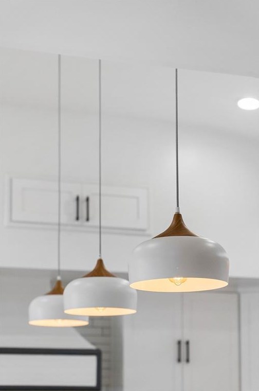 5608 Sherrell Dr, Atlanta GA  30342-1307 exterior