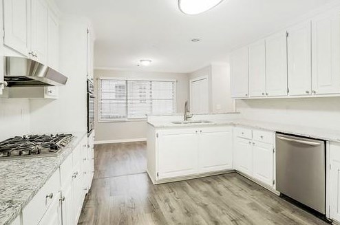 1390 Green Oak Cir, Lawrenceville GA  30043-5406 exterior