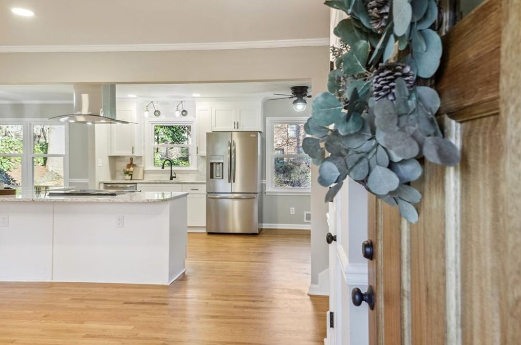 3859 Redbud Ct, Smyrna GA  30082-3354 exterior