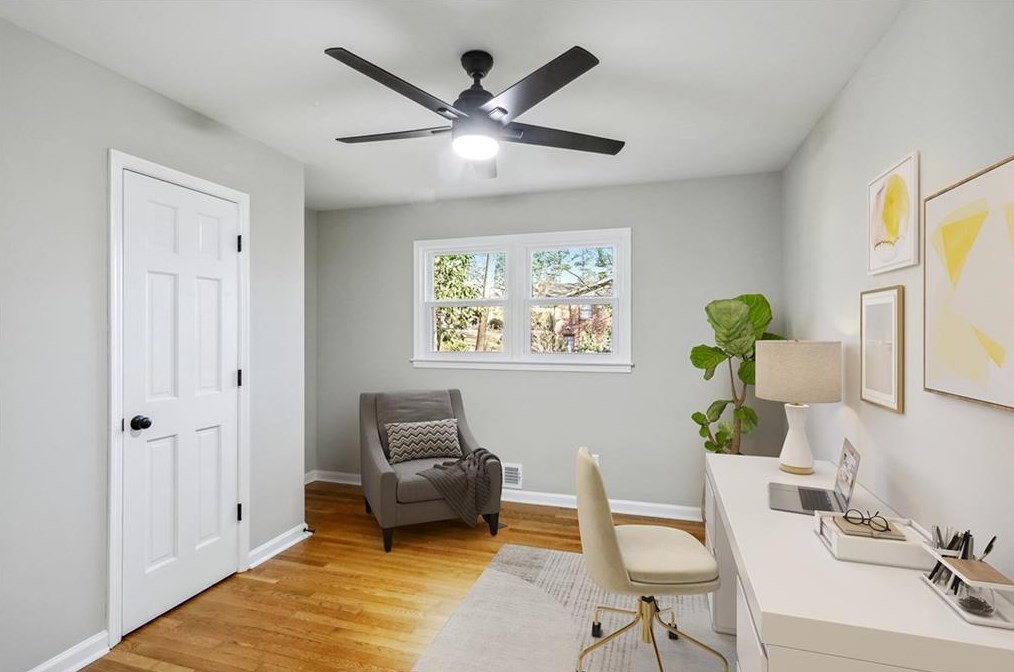 3859 Redbud Ct, Smyrna GA  30082-3354 exterior