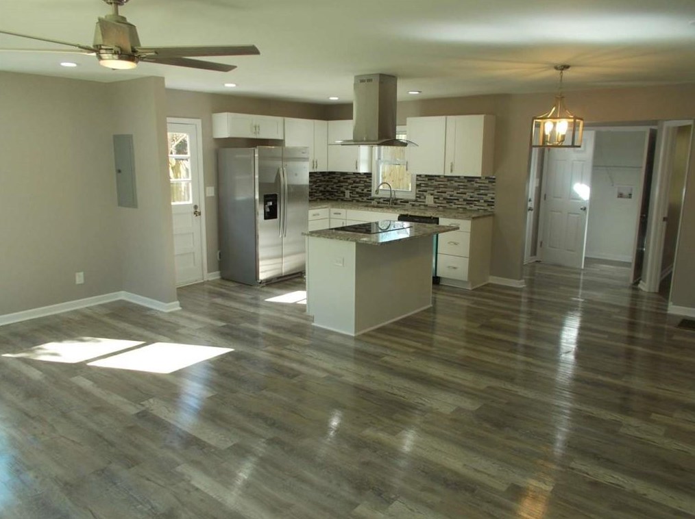 1429 Joy Ln, Decatur GA  30032-3008 exterior