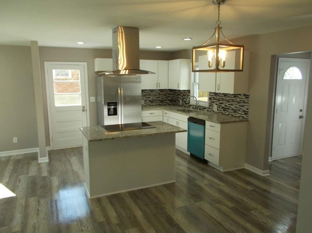 1429 Joy Ln, Decatur GA  30032-3008 exterior