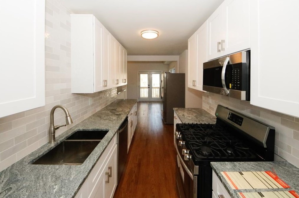 1109 Winburn Dr, Atlanta GA  30344-2805 exterior