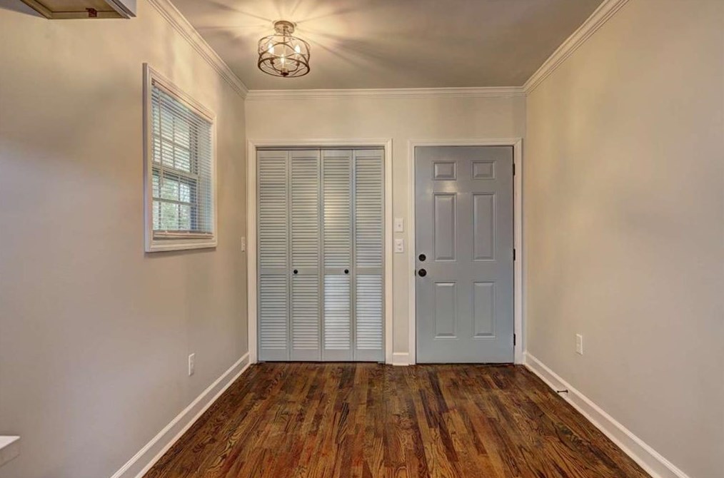 1634 Columbia Pl, Decatur GA  30032-4621 exterior