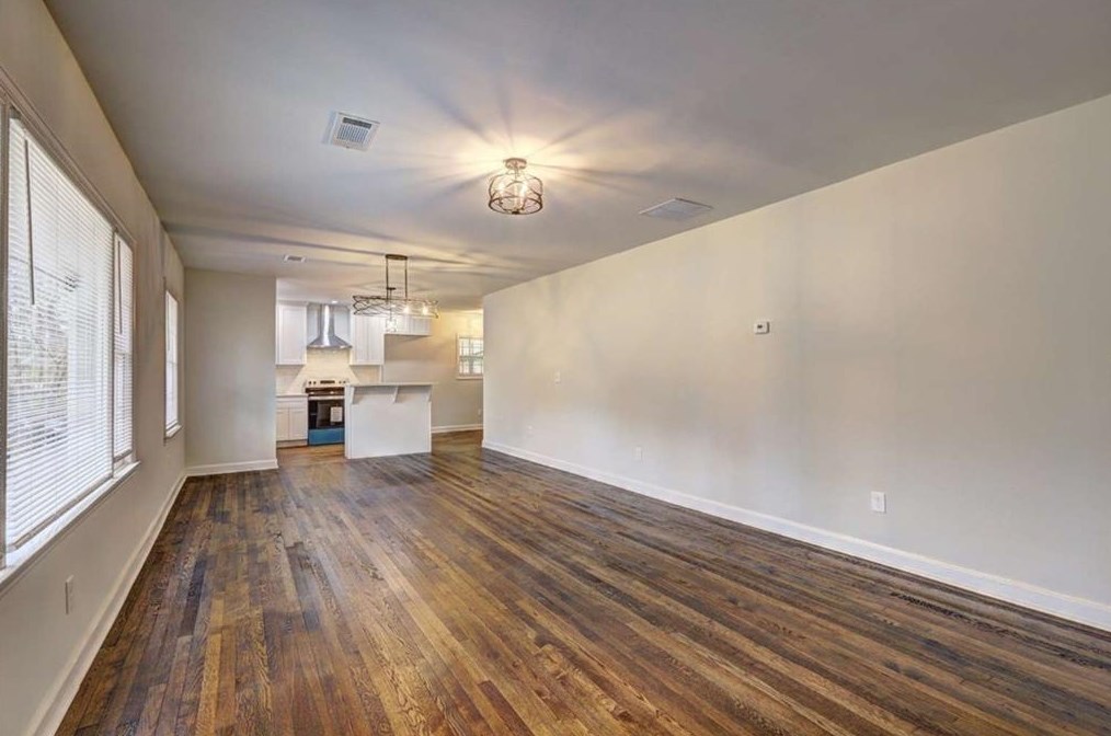 1634 Columbia Pl, Decatur GA  30032-4621 exterior