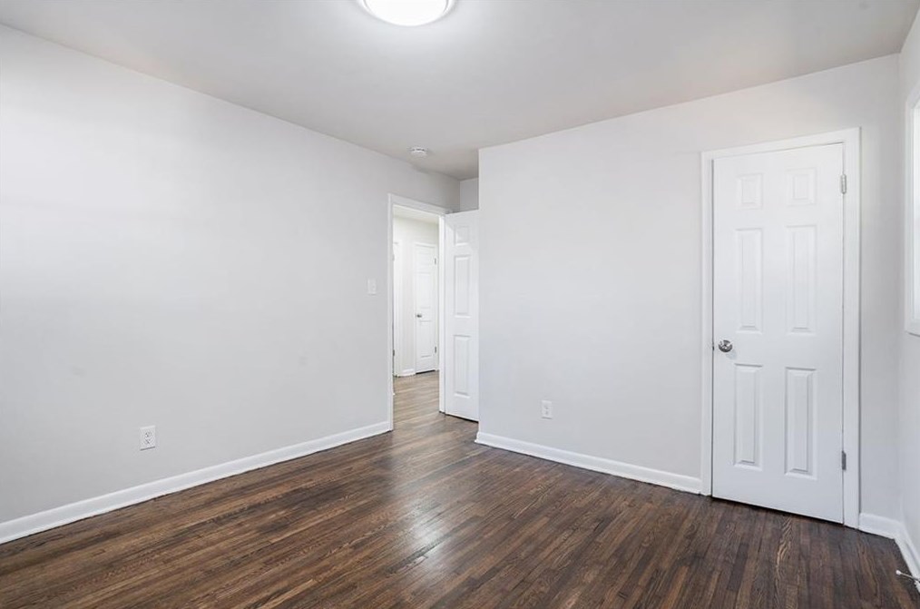 2400 Woodacres Rd, Atlanta GA  30345-1641 exterior