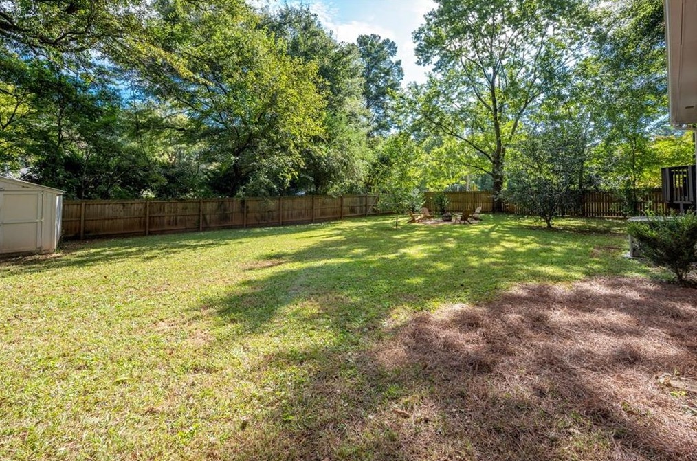 1000 Gaylemont Cir, Decatur GA  30033-4813 exterior