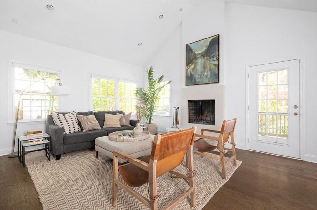 307 Superior Ave, Decatur GA  30030-1818 exterior