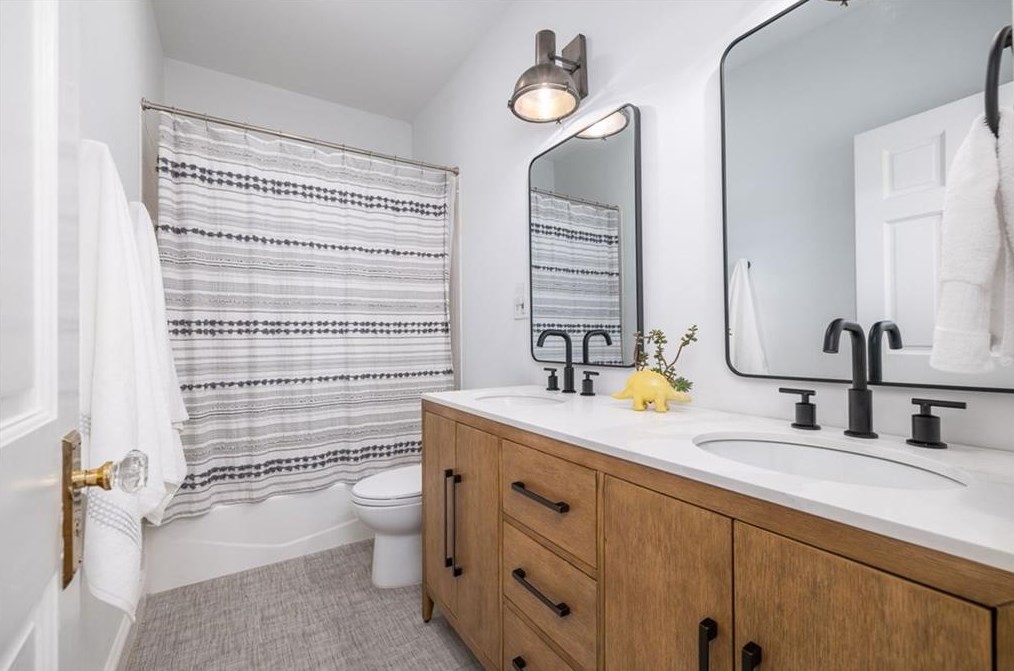 307 Superior Ave, Decatur GA  30030-1818 exterior