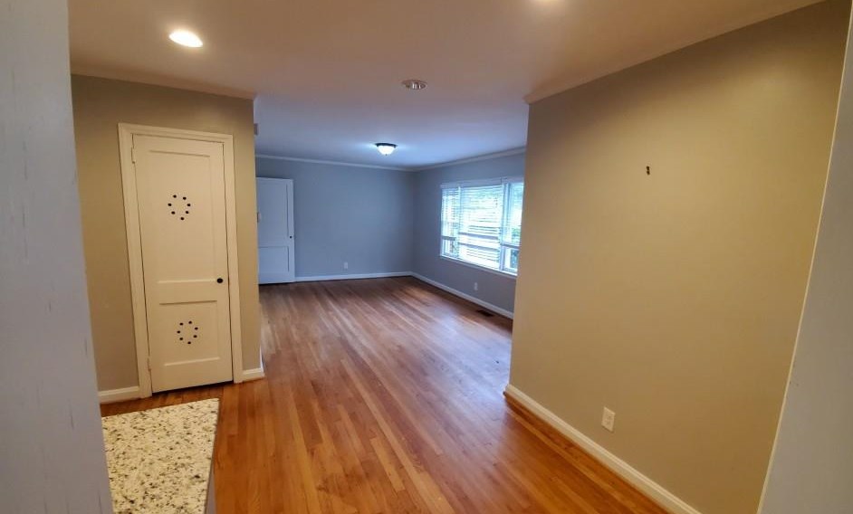 2306 Vistamont Dr, Decatur GA  30033-4706 exterior