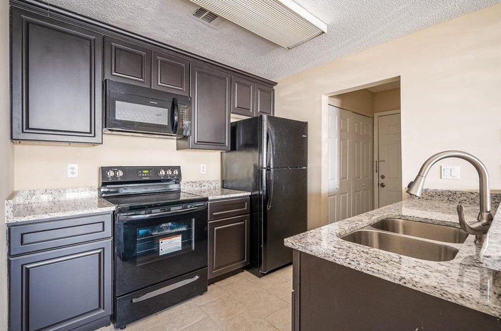 3626 Silver Springs Ct, Decatur GA  30034-5733 exterior