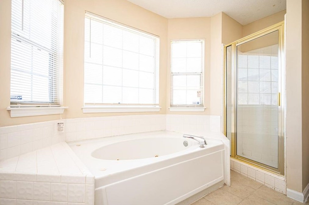 3626 Silver Springs Ct, Decatur GA  30034-5733 exterior