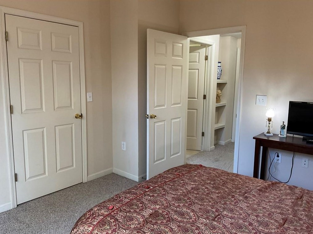 1116 Whitemarsh Way, Savannah GA  31410-5221 exterior