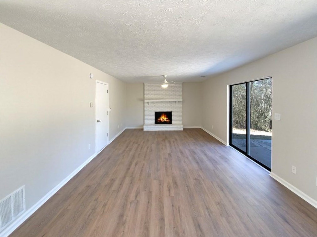 3926 Dalhouise Ln, Decatur GA  30034-5801 exterior