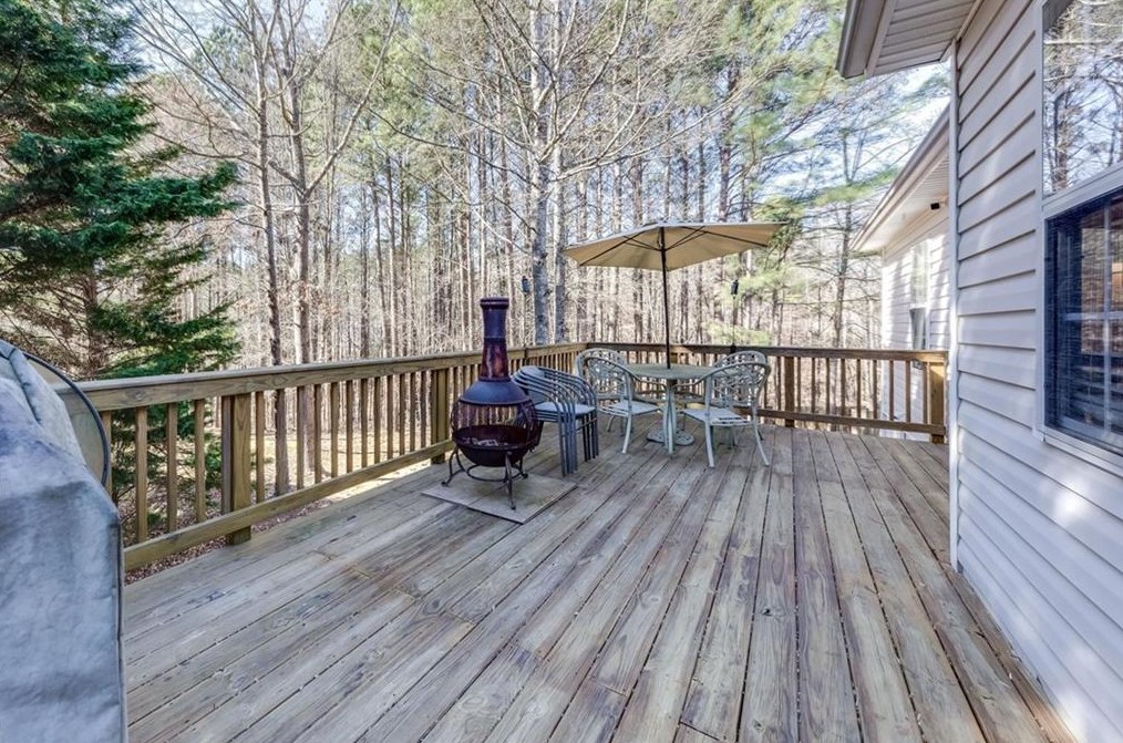 125 Amber Trce, Dallas GA  30132-9033 exterior