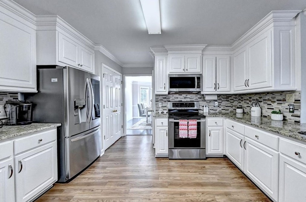 3002 Planters Mill Dr, Dacula GA  30019-1363 exterior