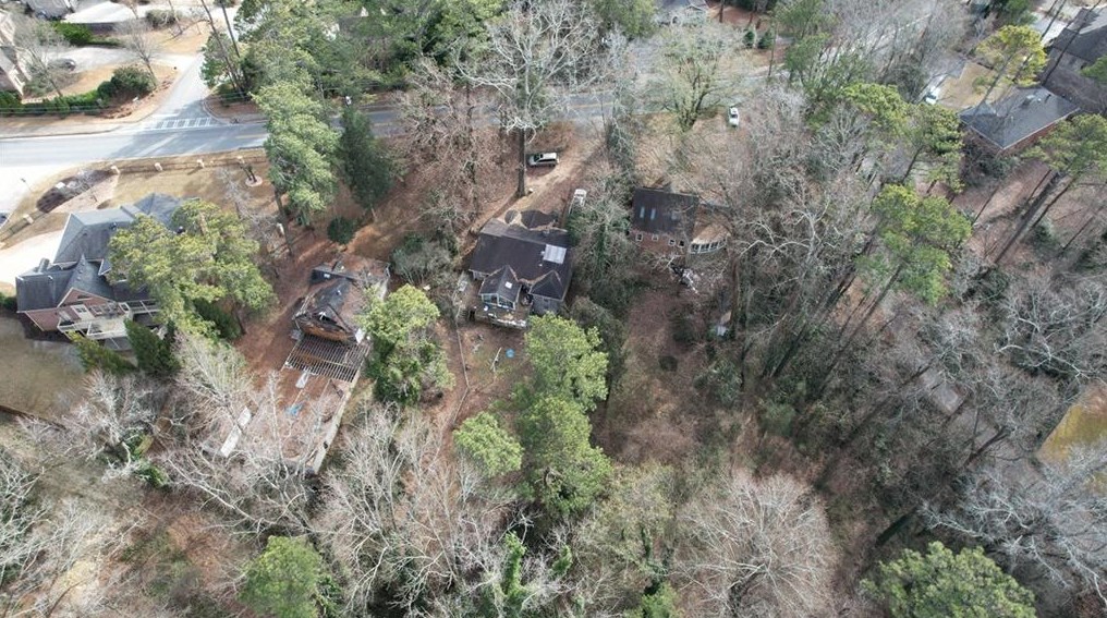 110 Mount Paran Rd, Atlanta GA  30342-2256 exterior