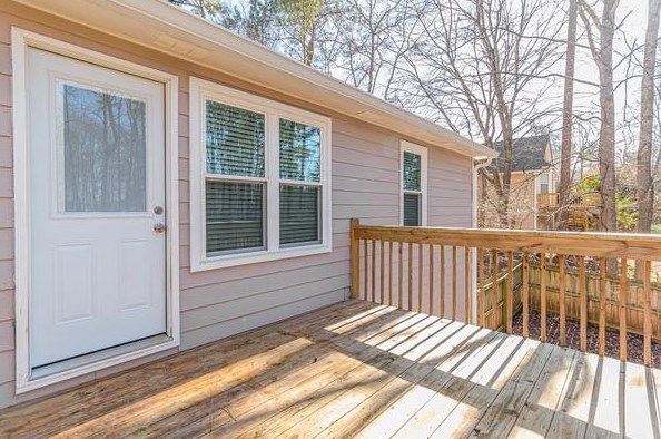 572 Emerald Pines Dr, Dallas GA  30157-8527 exterior