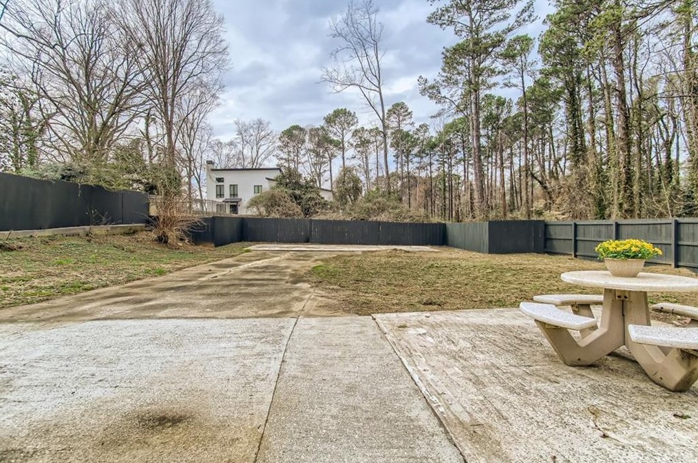 1779 Parkhill Dr, Decatur GA  30032-4519 exterior