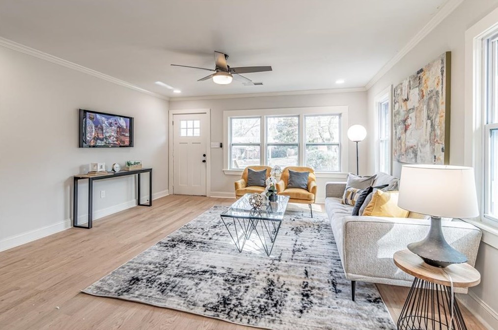 1153 Russell Dr, Decatur GA  30030-4746 exterior