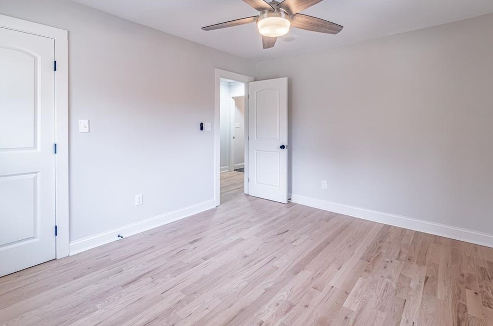 1153 Russell Dr, Decatur GA  30030-4746 exterior