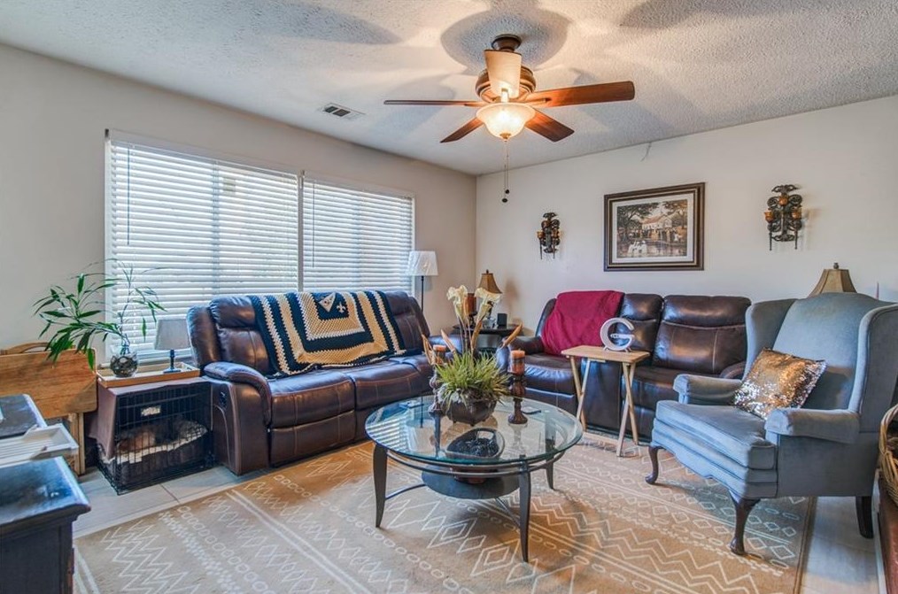 4422 Wellington Ter, Decatur GA  30035-4243 exterior