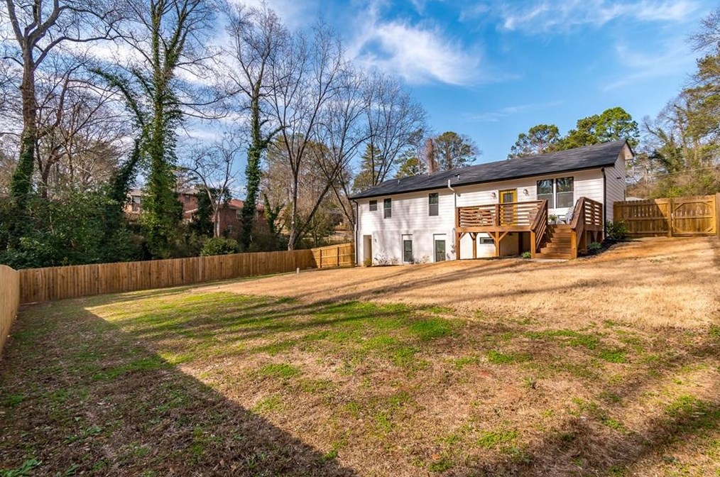 2399 Fair Ln, Decatur GA  30032-6359 exterior