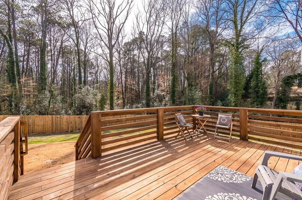 2399 Fair Ln, Decatur GA  30032-6359 exterior