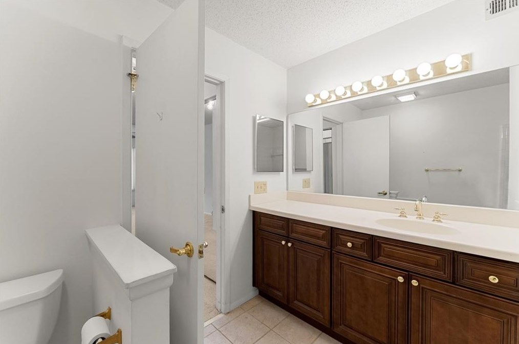 87 Fair Haven Way, Smyrna GA  30080-8090 exterior