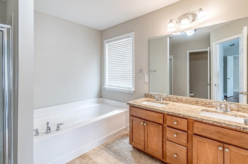 3317 Drayton Manor Run, Lawrenceville GA  30046-9408 exterior