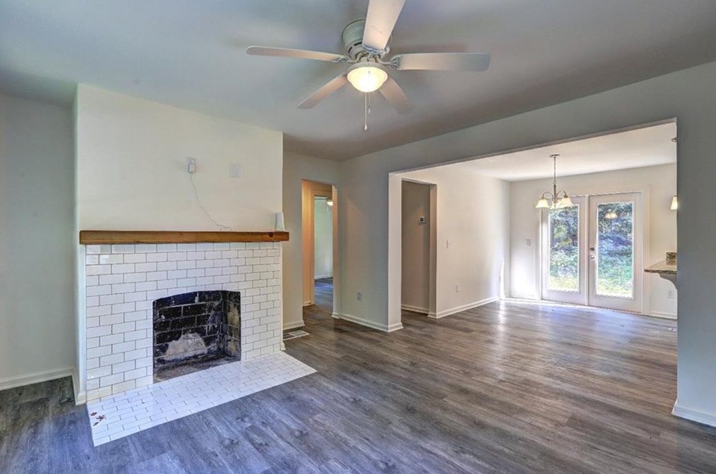 259 Whitaker Cir, Atlanta GA  30314-1623 exterior