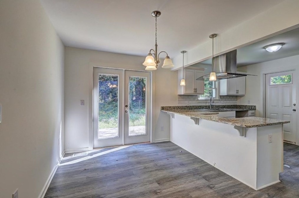 259 Whitaker Cir, Atlanta GA  30314-1623 exterior