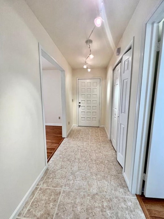 1473 Sanden Ferry Dr, Decatur GA  30033-3379 exterior