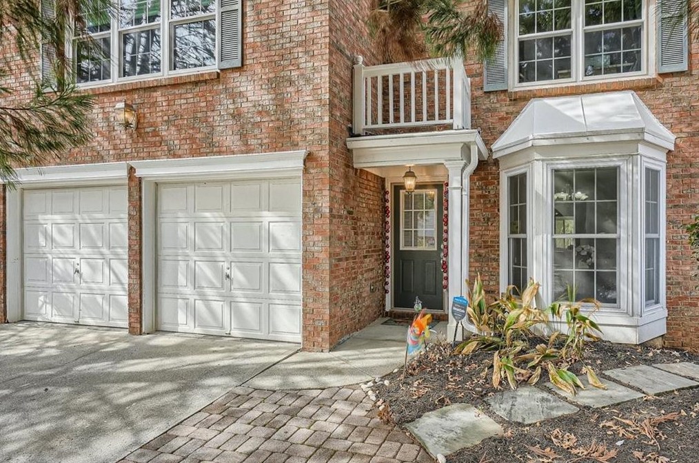 2702 Cottesford Dr, Smyrna GA  30080-2187 exterior