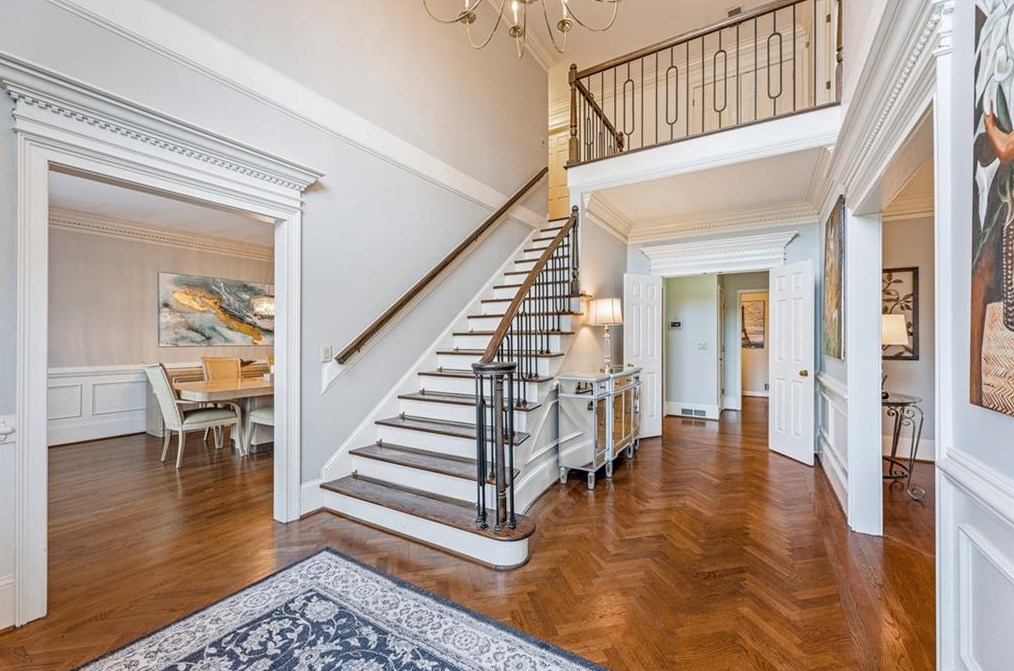 8415 Valemont Dr, Atlanta GA  30350-2847 exterior