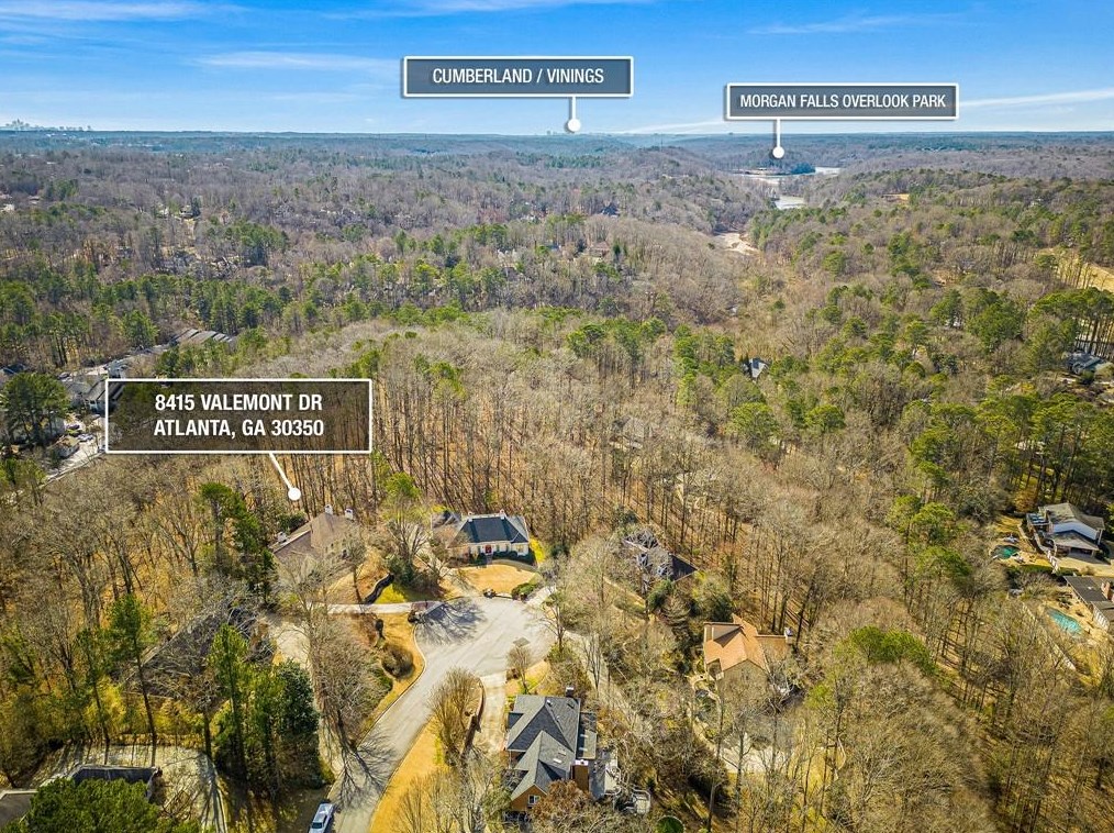 8415 Valemont Dr, Atlanta GA  30350-2847 exterior