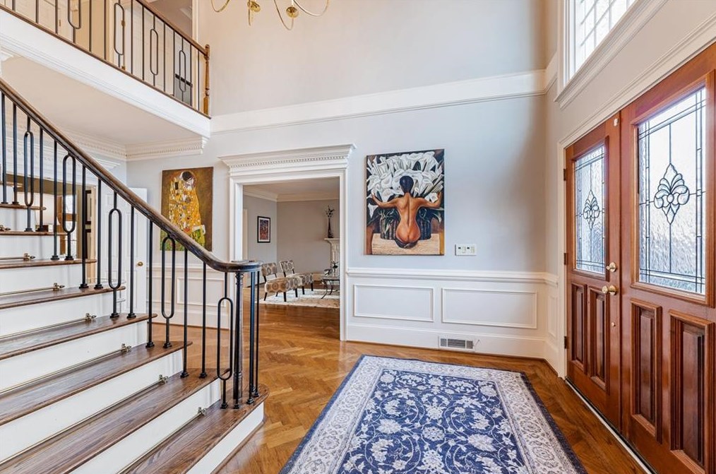8415 Valemont Dr, Atlanta GA  30350-2847 exterior