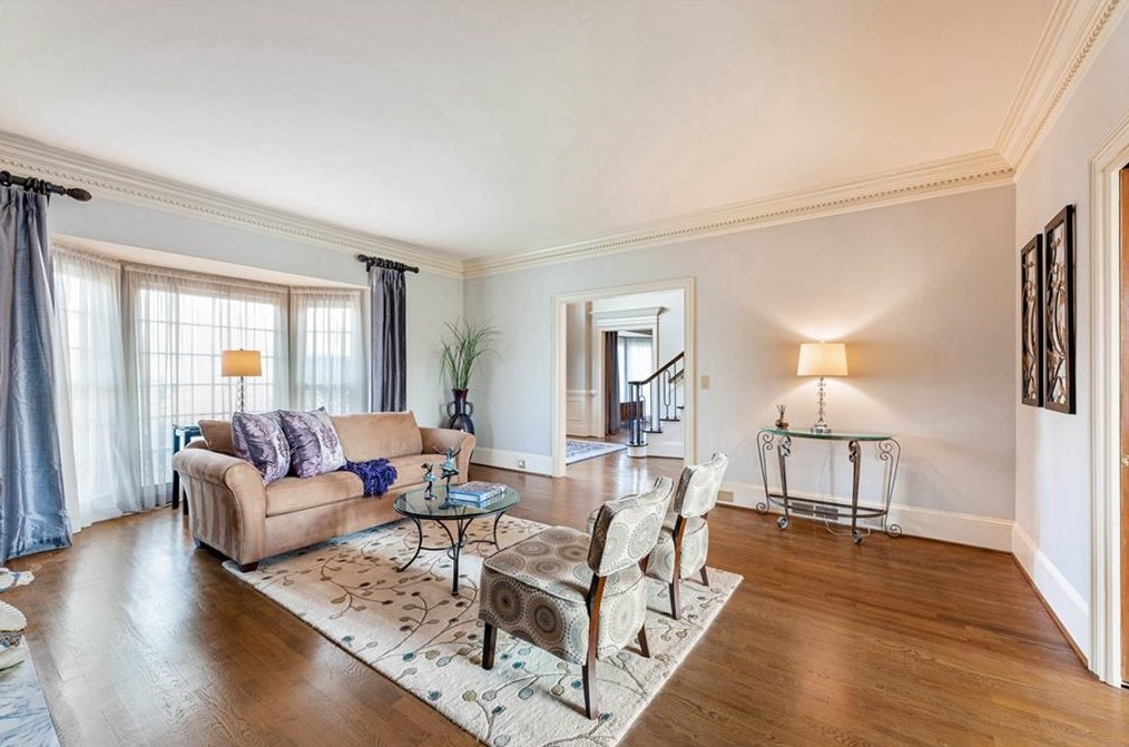 8415 Valemont Dr, Atlanta GA  30350-2847 exterior