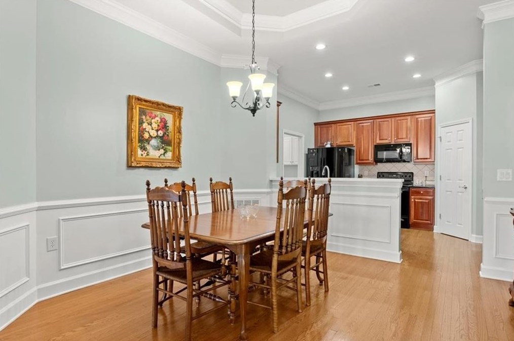 3063 Oakside Cir, Alpharetta GA  30004-4299 exterior
