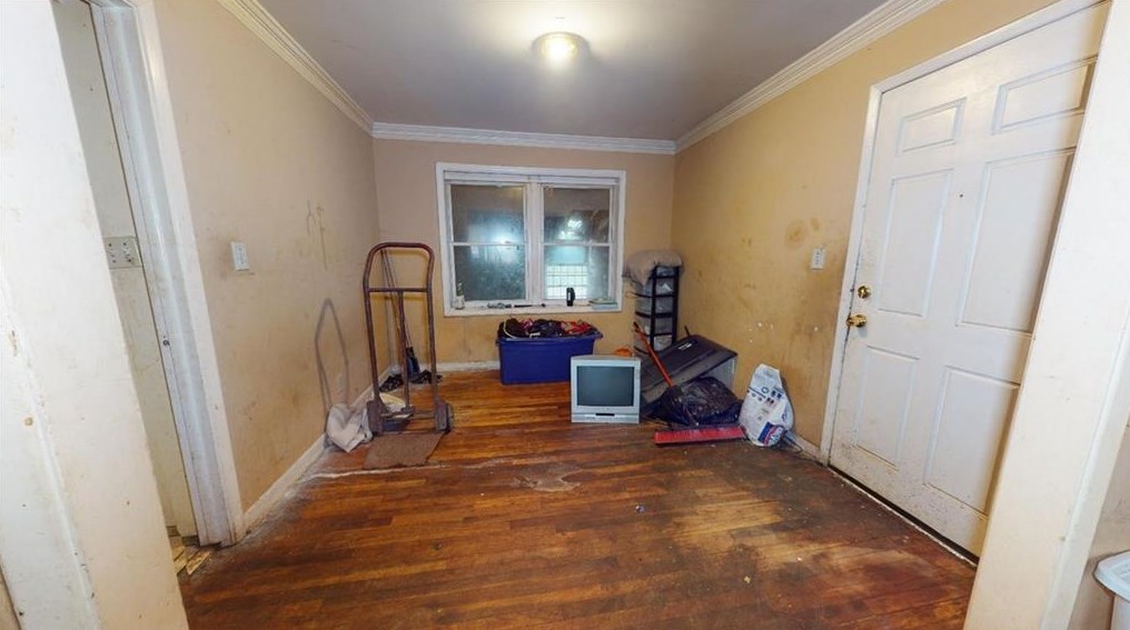 4006 Hilda Cir, Decatur GA  30035-1103 exterior